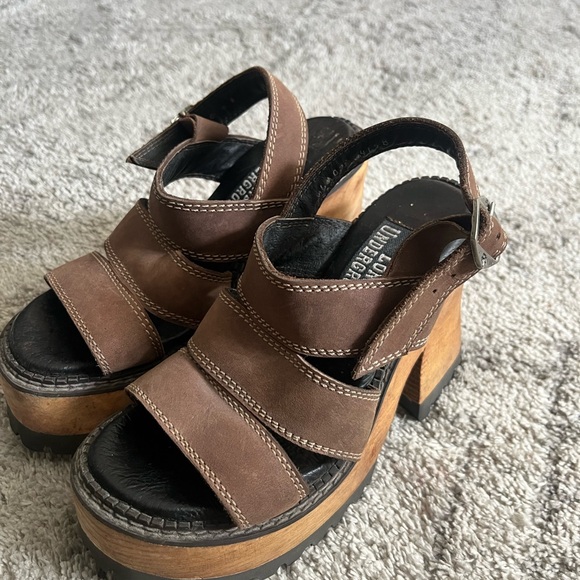 London Underground Shoes - Leather Platform Sandals - Brown Women’s Heels